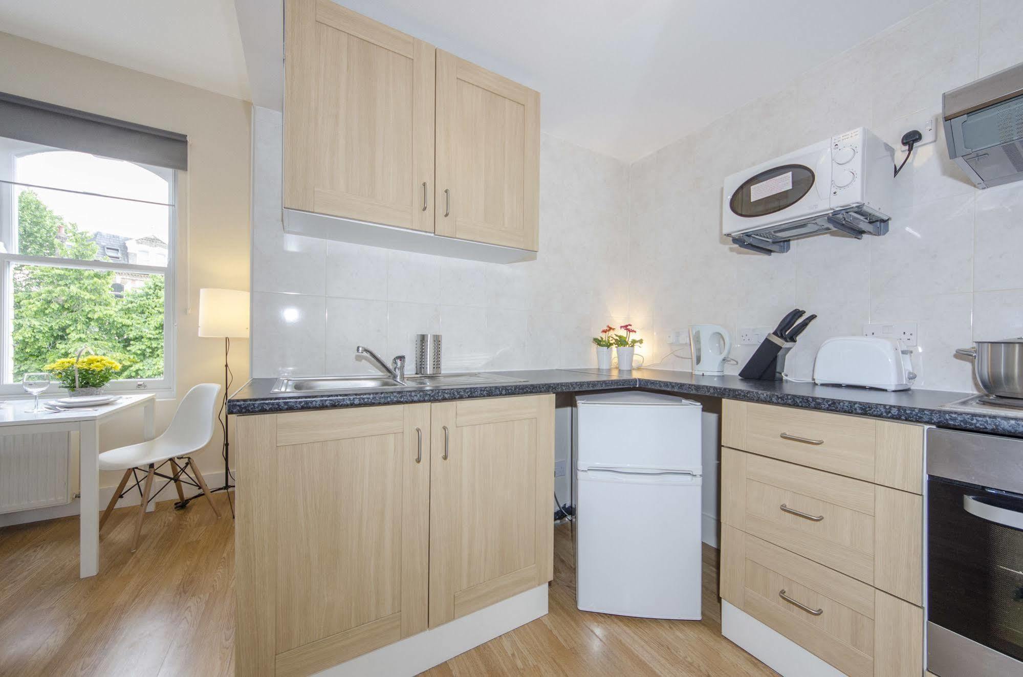 W14 Apartments Лондон Екстериор снимка